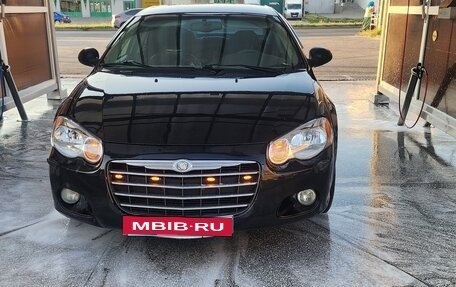 Chrysler Sebring II, 2004 год, 320 000 рублей, 1 фотография