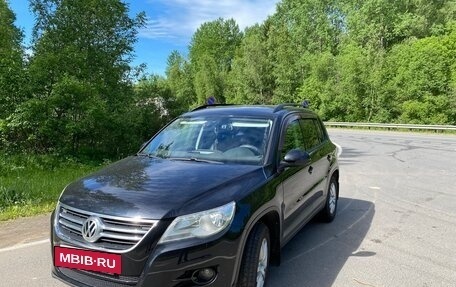 Volkswagen Tiguan I, 2011 год, 900 000 рублей, 21 фотография