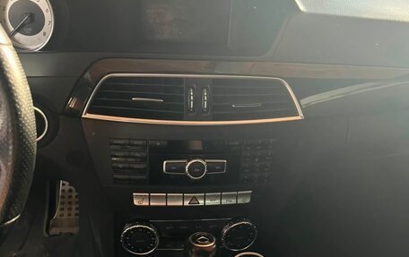 Mercedes-Benz C-Класс, 2012 год, 850 000 рублей, 7 фотография