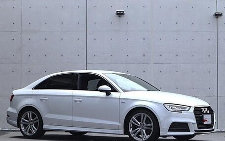 Audi A3, 2017 год, 900 100 рублей, 3 фотография