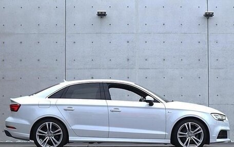 Audi A3, 2017 год, 900 100 рублей, 4 фотография