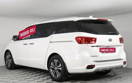KIA Carnival III, 2020 год, 2 990 000 рублей, 8 фотография