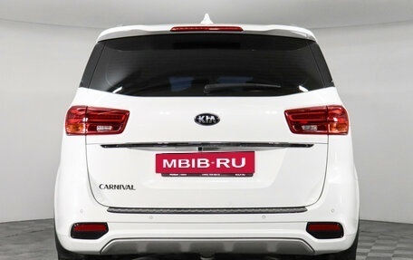 KIA Carnival III, 2020 год, 2 990 000 рублей, 7 фотография