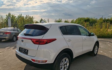 KIA Sportage IV рестайлинг, 2017 год, 1 749 000 рублей, 2 фотография
