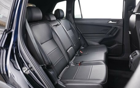 Volkswagen Tiguan II, 2021 год, 4 050 000 рублей, 7 фотография