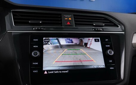 Volkswagen Tiguan II, 2021 год, 4 050 000 рублей, 15 фотография