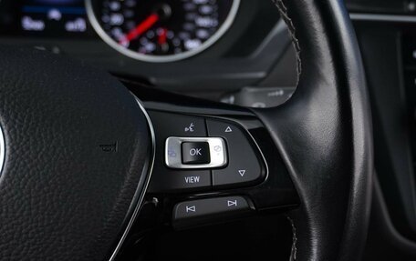 Volkswagen Tiguan II, 2021 год, 4 050 000 рублей, 14 фотография