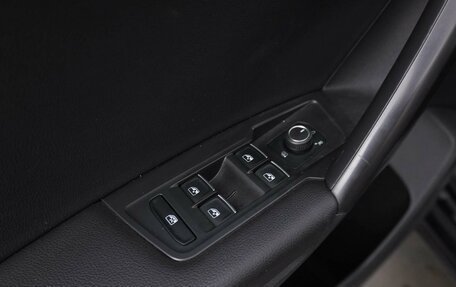 Volkswagen Tiguan II, 2021 год, 4 050 000 рублей, 17 фотография