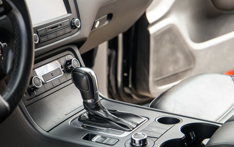 Volkswagen Touareg III, 2012 год, 1 548 000 рублей, 14 фотография