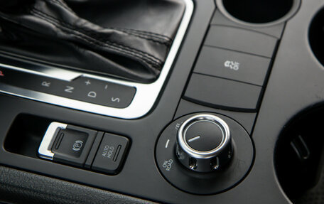 Volkswagen Touareg III, 2012 год, 1 548 000 рублей, 13 фотография