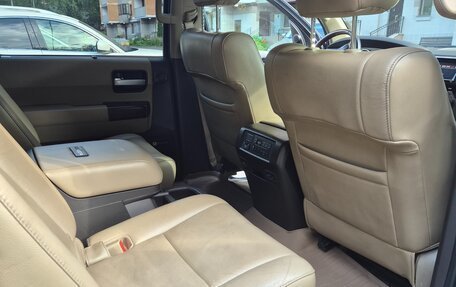 Toyota Sequoia II рестайлинг, 2011 год, 3 500 000 рублей, 17 фотография