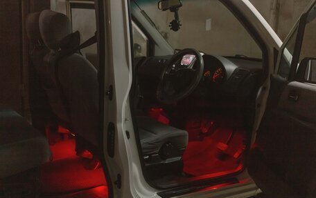 Honda Mobilio I, 2002 год, 670 000 рублей, 28 фотография