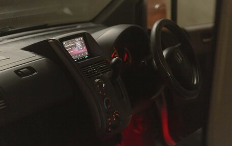 Honda Mobilio I, 2002 год, 670 000 рублей, 26 фотография
