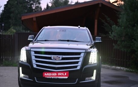 Cadillac Escalade IV, 2016 год, 3 480 000 рублей, 3 фотография
