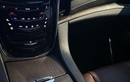 Cadillac Escalade IV, 2016 год, 3 480 000 рублей, 16 фотография