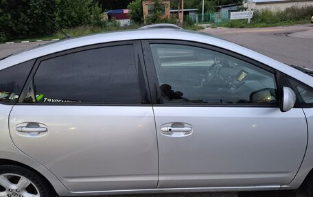 Toyota Prius, 2007 год, 630 000 рублей, 4 фотография