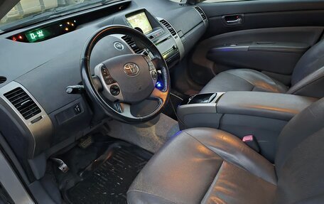Toyota Prius, 2007 год, 630 000 рублей, 11 фотография