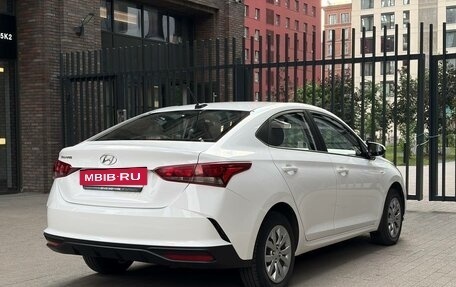 Hyundai Solaris II рестайлинг, 2021 год, 1 600 000 рублей, 3 фотография