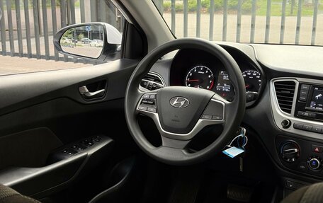 Hyundai Solaris II рестайлинг, 2021 год, 1 600 000 рублей, 10 фотография
