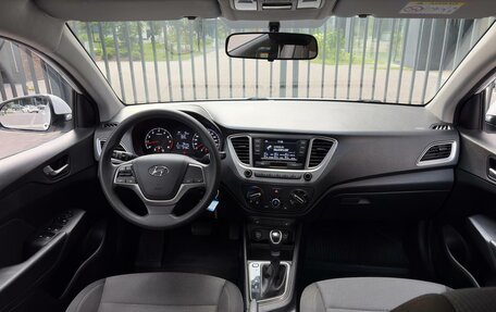 Hyundai Solaris II рестайлинг, 2021 год, 1 600 000 рублей, 9 фотография
