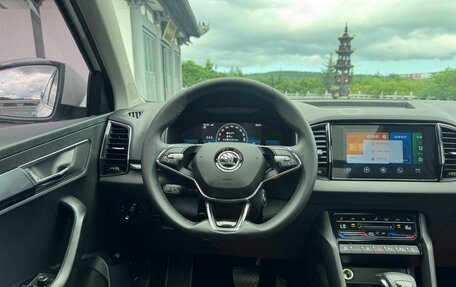 Skoda Karoq I, 2023 год, 2 450 000 рублей, 16 фотография