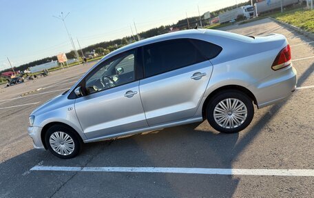 Volkswagen Polo VI (EU Market), 2016 год, 1 050 000 рублей, 3 фотография