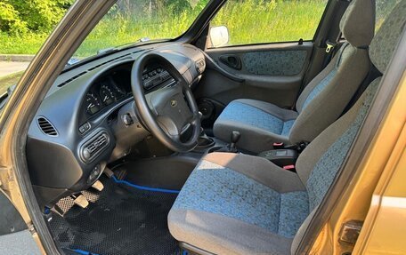Chevrolet Niva I рестайлинг, 2004 год, 430 000 рублей, 8 фотография