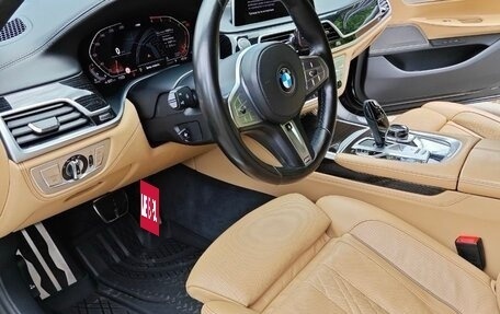 BMW 7 серия, 2021 год, 5 600 000 рублей, 10 фотография