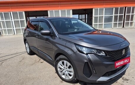 Peugeot 5008 II, 2021 год, 1 990 000 рублей, 3 фотография