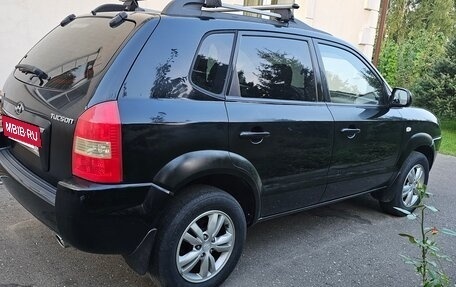Hyundai Tucson III, 2008 год, 900 000 рублей, 3 фотография