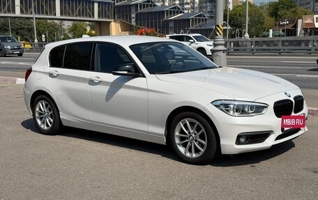 BMW 1 серия, 2017 год, 1 870 000 рублей, 10 фотография