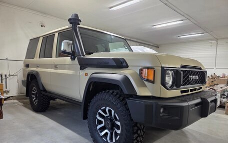 Toyota Land Cruiser 70, 2023 год, 12 000 000 рублей, 2 фотография