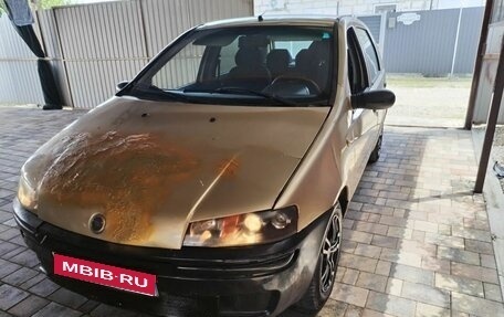 Fiat Punto III Punto Evo рестайлинг, 2001 год, 130 000 рублей, 1 фотография