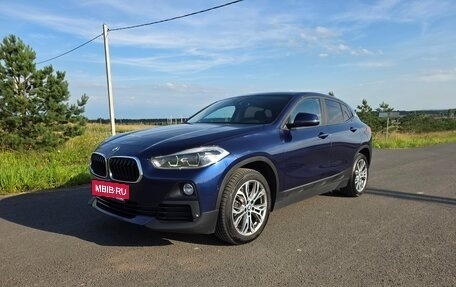 BMW X2, 2018 год, 2 600 000 рублей, 3 фотография