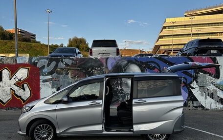 Honda Freed II, 2020 год, 1 635 000 рублей, 5 фотография