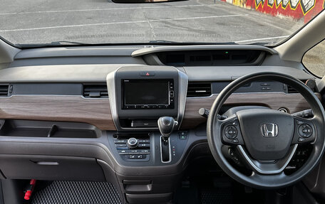 Honda Freed II, 2020 год, 1 635 000 рублей, 9 фотография