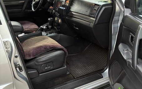 Mitsubishi Pajero IV, 2011 год, 2 250 000 рублей, 15 фотография