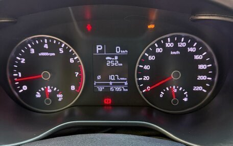 KIA Rio IV, 2019 год, 1 300 000 рублей, 13 фотография
