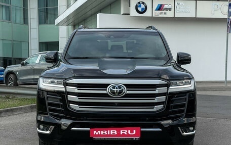Toyota Land Cruiser, 2024 год, 12 650 000 рублей, 2 фотография