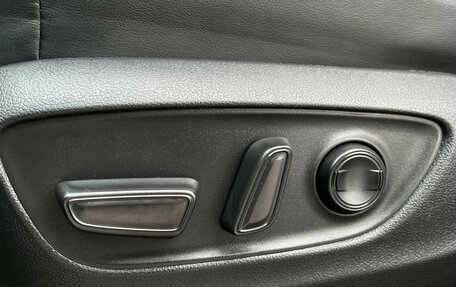 Toyota Land Cruiser, 2024 год, 12 650 000 рублей, 18 фотография