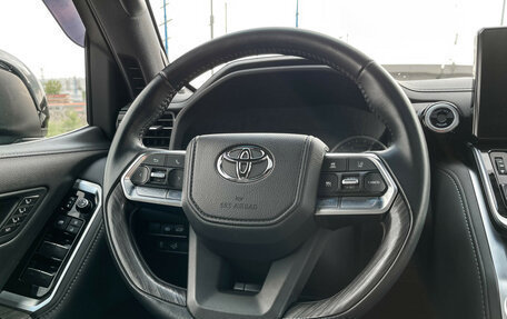 Toyota Land Cruiser, 2024 год, 12 650 000 рублей, 15 фотография