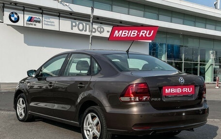 Volkswagen Polo VI (EU Market), 2015 год, 977 000 рублей, 8 фотография
