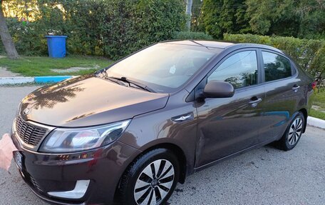 KIA Rio III рестайлинг, 2014 год, 700 000 рублей, 1 фотография