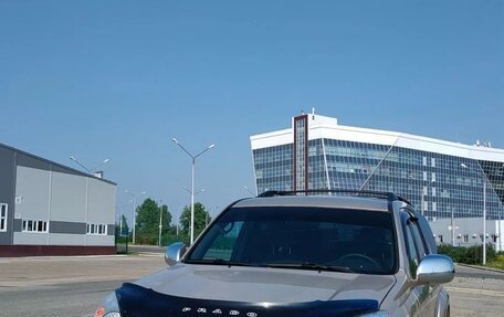 Toyota Land Cruiser Prado 120 рестайлинг, 2006 год, 1 950 000 рублей, 1 фотография