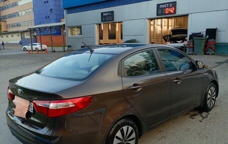 KIA Rio III рестайлинг, 2014 год, 700 000 рублей, 5 фотография