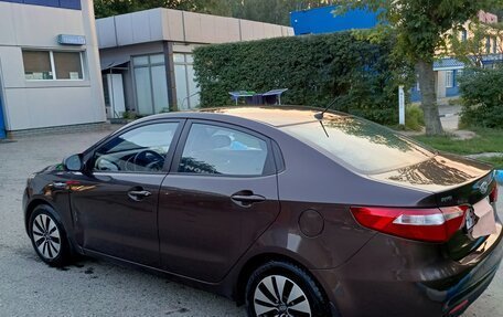 KIA Rio III рестайлинг, 2014 год, 700 000 рублей, 4 фотография