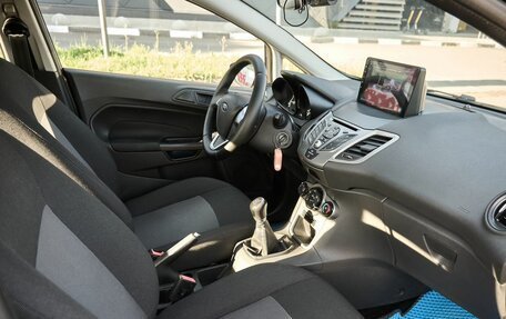 Ford Fiesta, 2017 год, 787 000 рублей, 6 фотография
