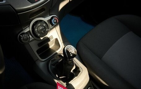 Ford Fiesta, 2017 год, 787 000 рублей, 12 фотография