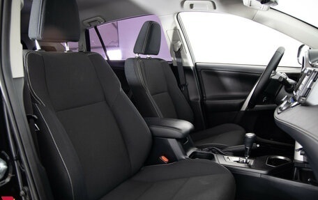 Toyota RAV4, 2016 год, 2 290 000 рублей, 12 фотография