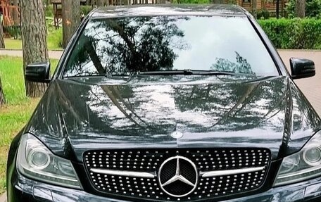Mercedes-Benz C-Класс, 2011 год, 1 300 000 рублей, 1 фотография